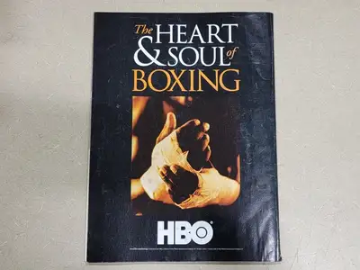 USED BOXING DIGEST AUGUST 2002