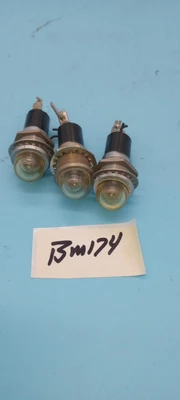 Used DIALCO PANEL MOUNT FUSE FUSEHOLDER Misc Industrial Equipment Arizona US | ASSET CONVERSION SPECIALISTS, INC. #1285243