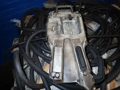 USED 2013 YASKAWA MOTOMAN MH6