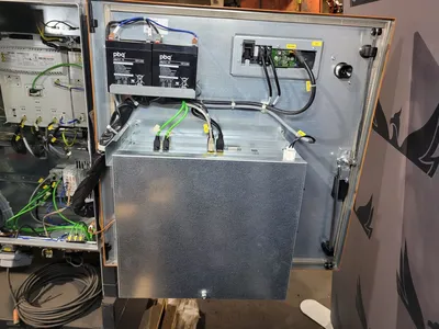 New | in-Stock 2015 KUKA KR16 L6-2 + KR C4 NA Robots Michigan US | iGAM Industrial Marketplace #1173937