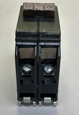 USED CUTLER-HAMMER CH220