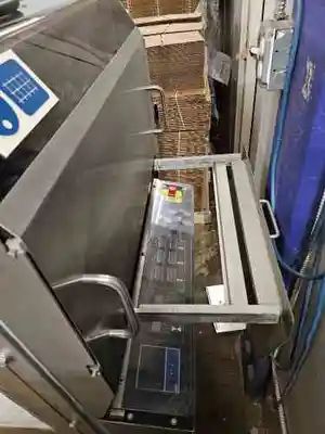 USED 2011 ROSS A10