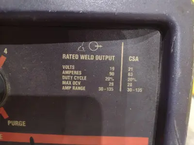 HOBART HANDLER 135 MIG WELDER: YOBRO #24384