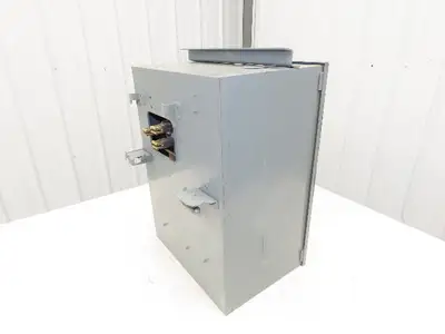 Square D PQ3620 I-Line Busway Plug-In Fusible Disconnect Box 200 Amp 3P 3W 600V