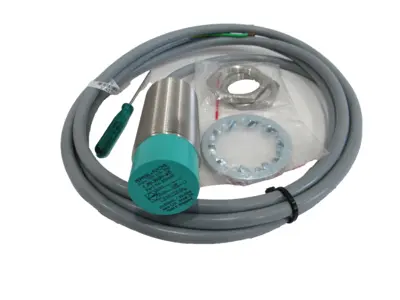 NEW PEPPERL+FUCHS CJ10-30GM-WO PROXIMITY SWITCH CJ1030GMWO