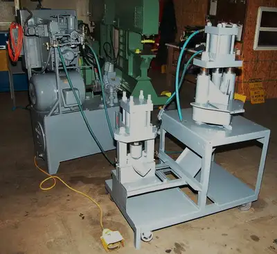 USED UNIVERSAL HD2-MTI-NC