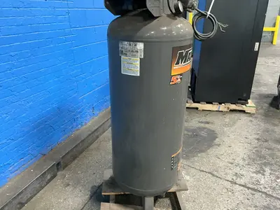 Used MAXUS EX840100AJ Lubricated Reciprocating Air Compressors Ohio US | HGR 24 #1404607