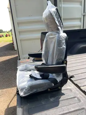 FUTURE Luxury Equipment Seat