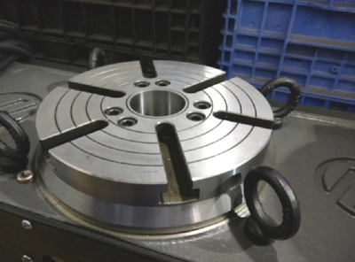 USED 2012 HAAS TR210