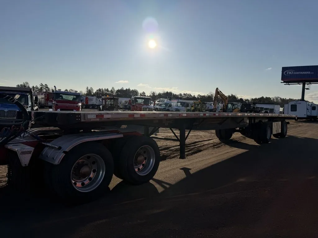 Used 2023 GREAT DANE FLP-0024-00053 Flatbed Trailers Minnesota US | Carco Truck & Equipment #1514023