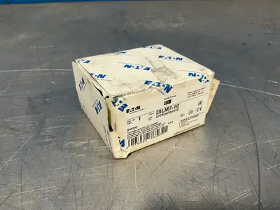 Used EATON XTCE07B10 Relays & Switches Ohio US | HGR 24 #1357327