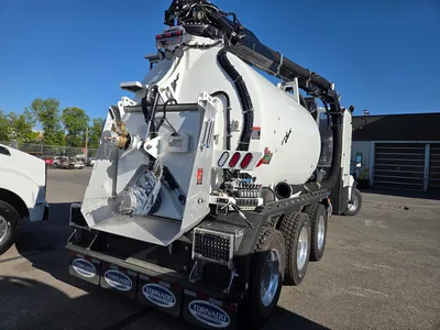 2026 TORNADO F4 Hydro Excavator | VacSource (3)