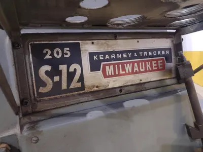 #205 K&T MILWAUKEE KEARNEY AND TRECKER MODEL #205 S-12 HORIZONTAL MILL WITH TOOLMAKERS VERTICAL HEAD: STOCK #22495
