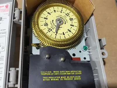 New | in-Stock INTERMATIC T1905P Switchgears British Columbia CA | Lenmark #1436702