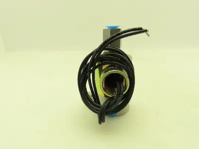 Honeywell Skinner V54LR1150 Solenoid Valve 3-Way NC 120V 150 PSI 1/8" NPT