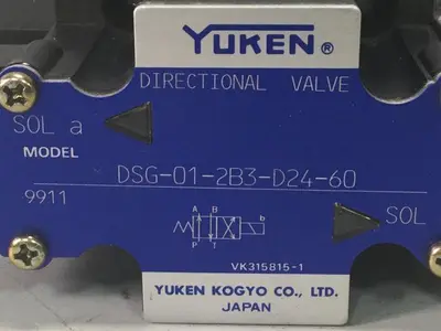 USED YUKEN DSG-01-2B3-D24-60