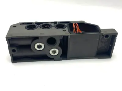 962N91, 261-209-060-0 | Ross 962N91 Solenoid Sub Base Manifold w/Rexroth 261-209-060-0 Block Plate Cover - Used