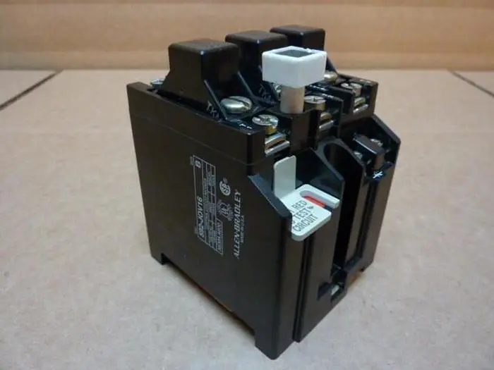 Used ALLEN BRADLEY 592-JOV16 SER B Relays & Switches Michigan US | Ideal Machinery #571601