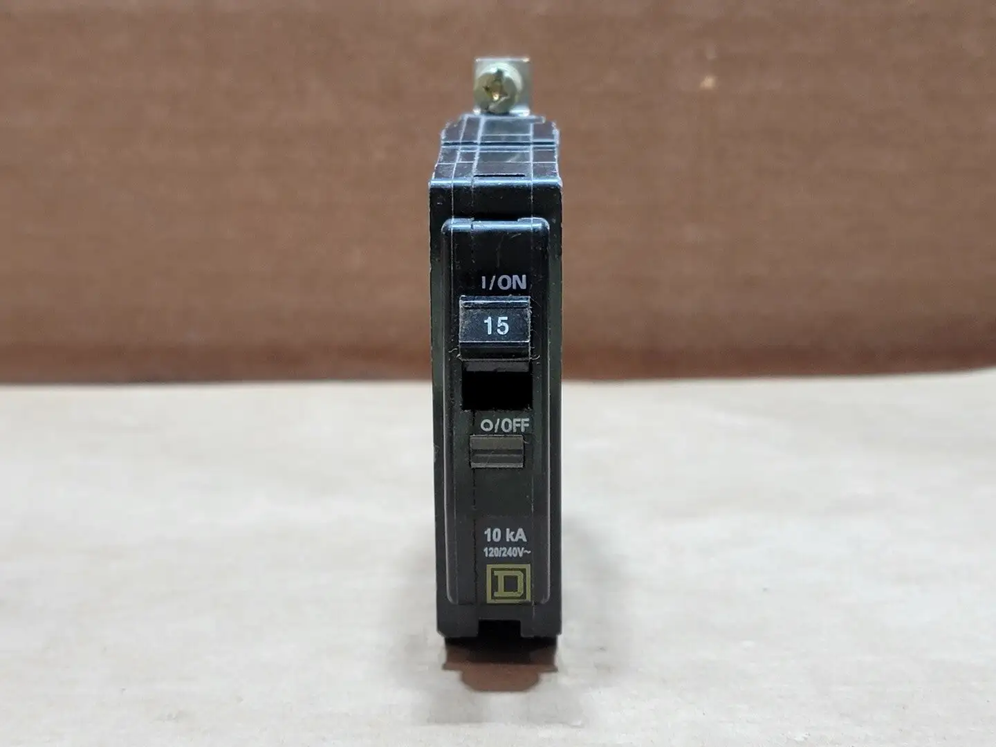 USED SQUARE D DP-4043