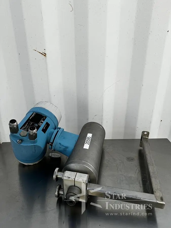 USED 2001 ENDRESS + HAUSER PROMASS 80