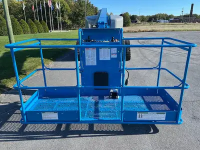 Used 2013 Genie S65 Trax Telescopic Boom Lifts New York US | United Lift #1446852