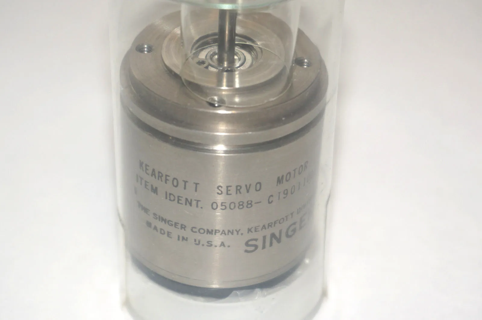 NEW SINGER 05088-CT90110037 KEARFOTT SERVO MOTOR 05088CT90110037