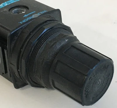 USED Wilkerson B28-04-F100