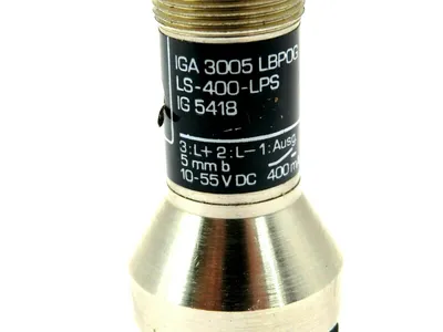 NEW IFM EFECTOR IGA3005-LBPOG/LS400LPS-IG5418 PROXIMITY SWITCH