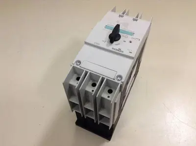 USED SIEMENS 3RV1 742-5CD10