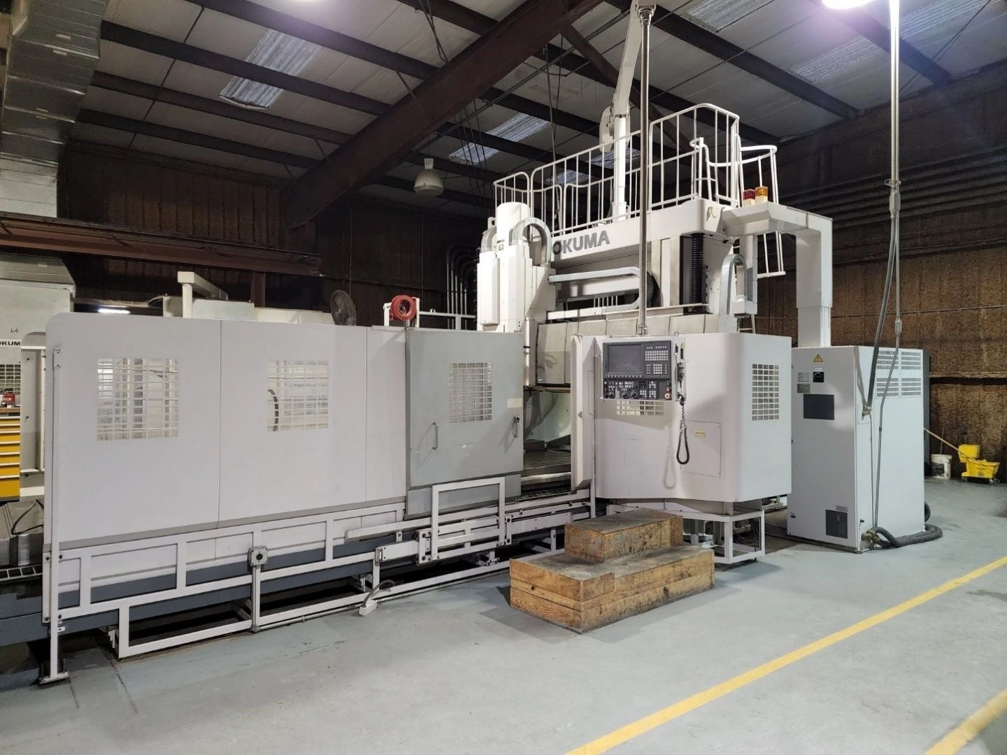 USED 2007 OKUMA MCV-A2