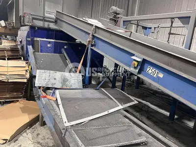 Used UNKNOWN MANUFACTURER USED 48 INCH X 30 FOOT NON-CLEATED RUBBER BELT INCLINE CONVEYOR Conveyors Illinois US | US Recycling Equipment #1556633