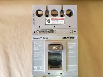 USED SIEMENS CFD63A250
