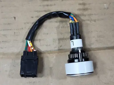 NEW HITACHI 4624111