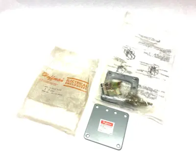 USED HOFFMAN NVENT LAY-IN CLOSURE PLATE, 2.50 X 2.50", GRAY STEEL