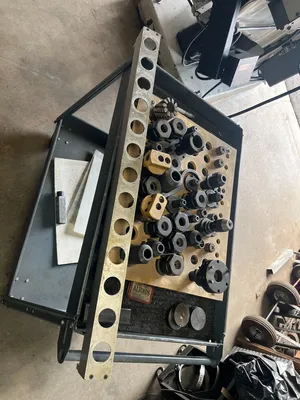 USED BRIDGEPORT SERIES II 4 HP VERTICAL MILL