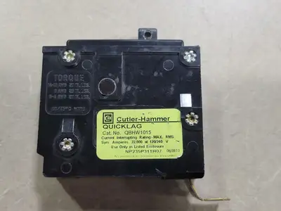 Used CUTLER-HAMMER QBHW1015 Switchgears British Columbia CA | Lenmark #242270