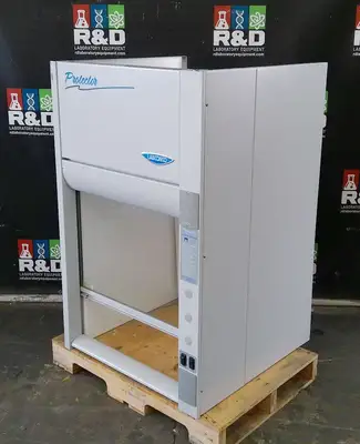 Labconco 30" Chemical Laboratory Fume Hood (Yr 2020) Protector 3030002