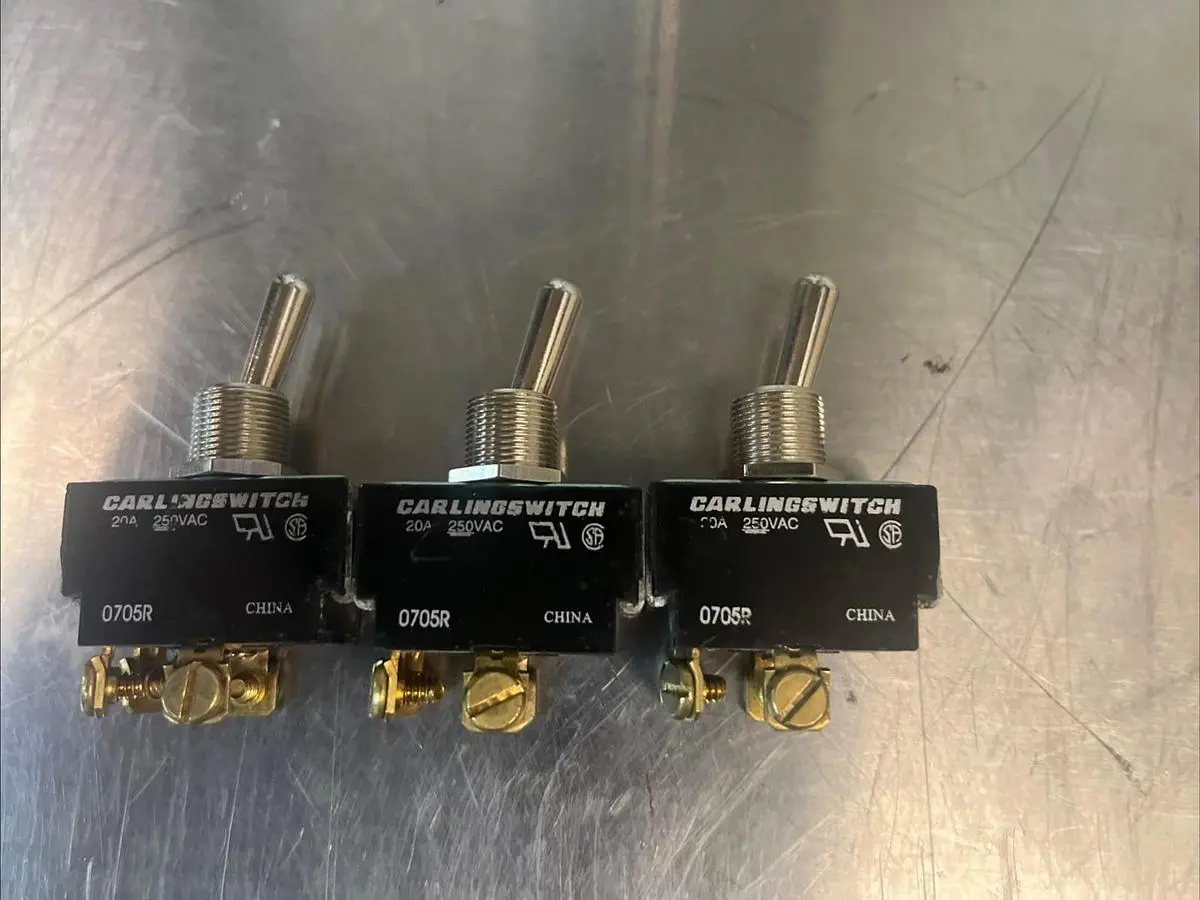 New | in-Stock CARLING SWITCH 0705R Miscellaneous Equipment (Electrical & Power) Ohio US | Surplus Asset Holdings #1494693