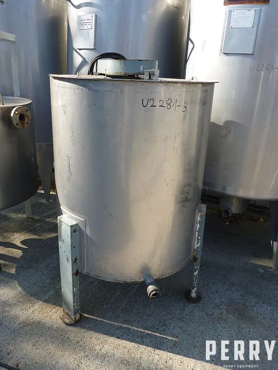 _UNKNOWN_ 750 LITRE Stainless Steel Tanks | Perry Equipment