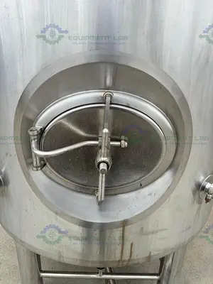 Unknown Brand 1500 Liters Stainless Steel Jacketed Holding Tank
