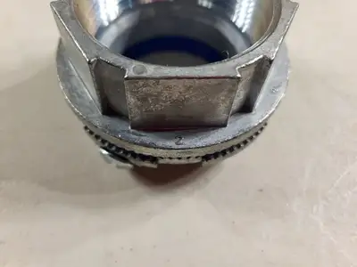NEW THOMAS & BETTS H200GR-C
