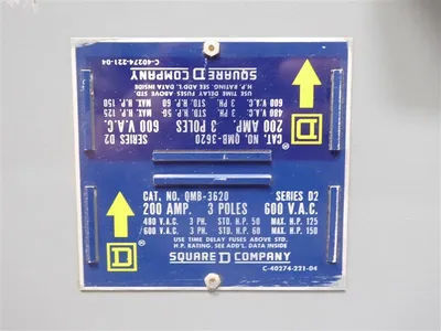 Square D QMB-3620 Fusible Panelboard Branch Switch 200 Amps 600VAC Used