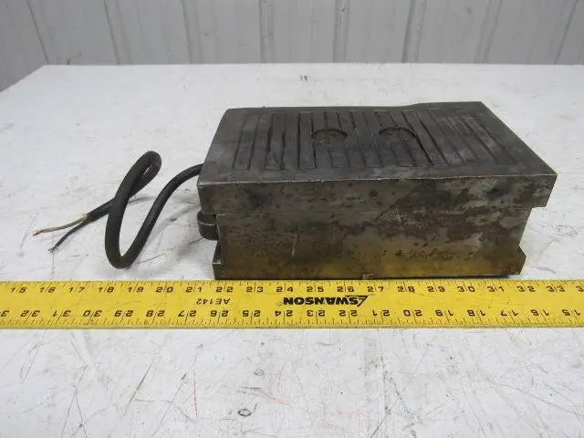 Used MAGNA-LOCK _UNKNOWN_ Miscellaneous MRO | Arrow Industrial #654713