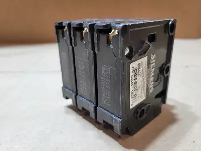 Used SIEMENS Q320 Circuit Breakers British Columbia CA | Lenmark #1488950