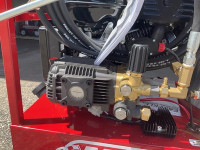 Used MAGNUM 4000 SERIES GOLD Pressure Washers Michigan US | Miedema Asset Management Group #1341097