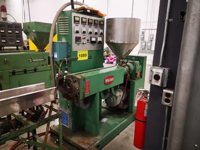 WELEX 200 24:-1 Extruders | Platinum Group (2)