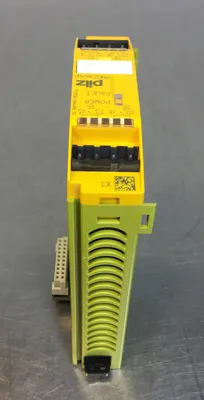 PILZ PNOZ mo4p SAFETY RELAY 773536 SAFETY MODULE 5B-3