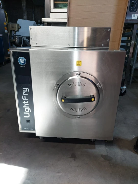 Used Lightfry 12U Cookers / Coolers / Fryers New York US | Direct Kitchen Equipment #1045829