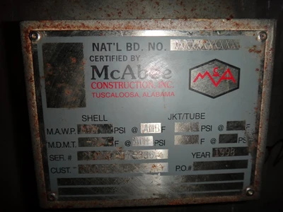 450 Gallon 304 Stainless Vertical Tank with Agitator on Load Cel