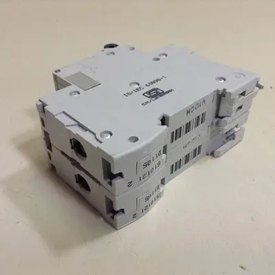 USED SCHNEIDER ELECTRIC C60H-C10